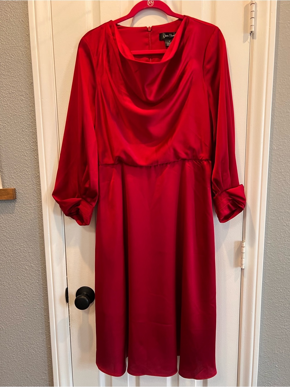 Jessica Howard Red Satin Cowl Neck Midi Dress with Pockets 12P